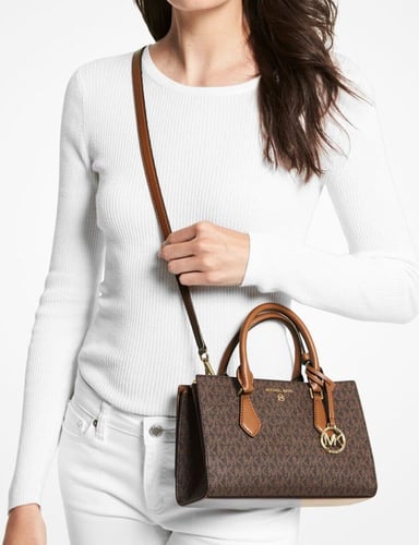 شنطة كروس من مايكل كورس