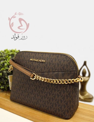 شنطة كروس من مايكل كورس