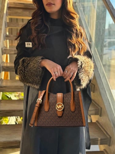 شنطة كروس بودي مايكل كورس