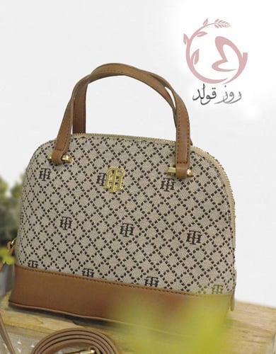 شنطه كروس بودي تومي هلفيغر