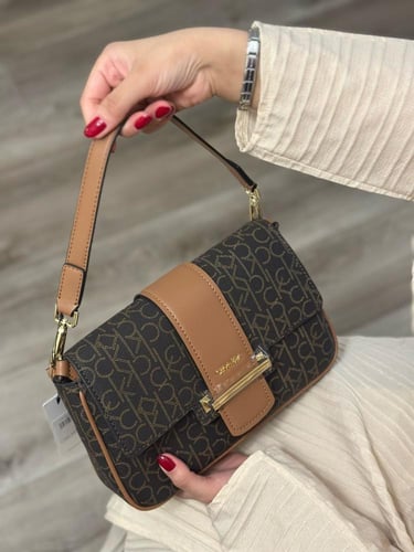 شنطة كروس و كتف كالڤن كلاين