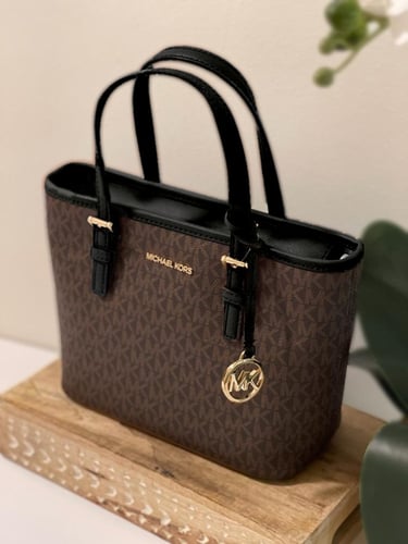 شنطة كروس بودي مايكل كورس