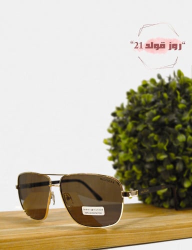 نظاره نسائيه من تومي هلفيقر