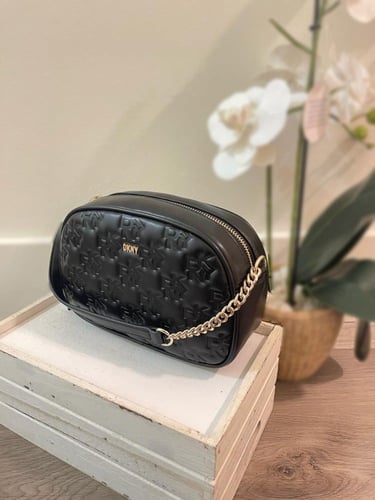 شنطة كروس بودي من دكني