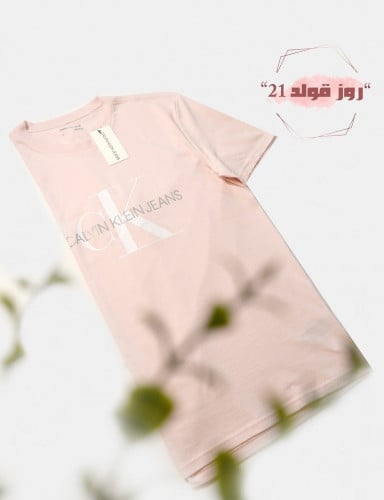 تي شيرت رجالي من كالفن كلاين