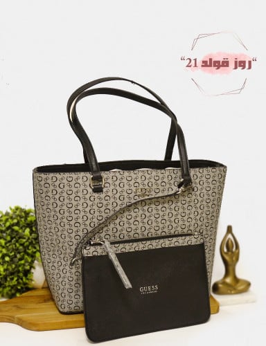 شنطة Tote مع باوتش جس