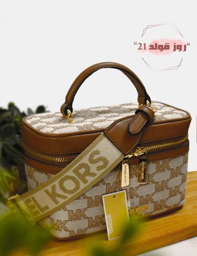 شنطة كروس بودي مايكل كورس