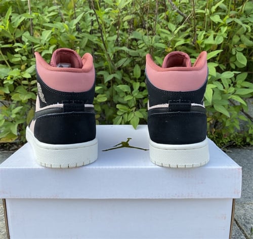 Air Jordan 1 Mid "Canyon Rust"