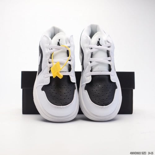 Nike Jordan 1 اطفال