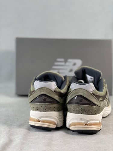 New Balance 2002R 'Olive'