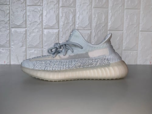 Yeezy Boost 350 V2 'Cloud White' (Reflective) عاكس...