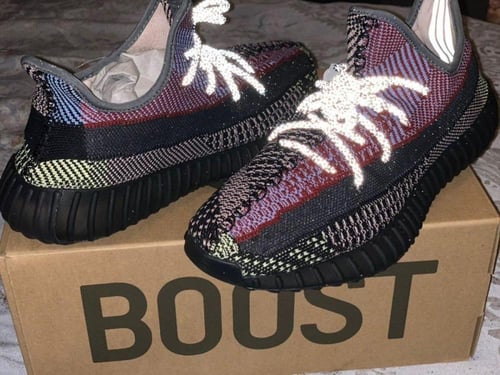 Yeezy Boost 350 V2 'Yecheil' (Non-Reflective) | حب...