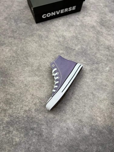 Converse Unisex Chuck Taylor All Star Canvas Shoes...