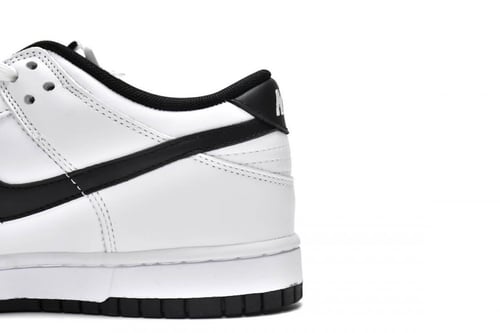 Nike Dunk Low "White/Black"