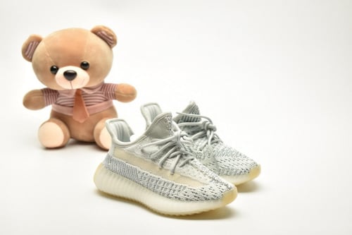 Yeezy Boost 350 V2 Kids اطفال