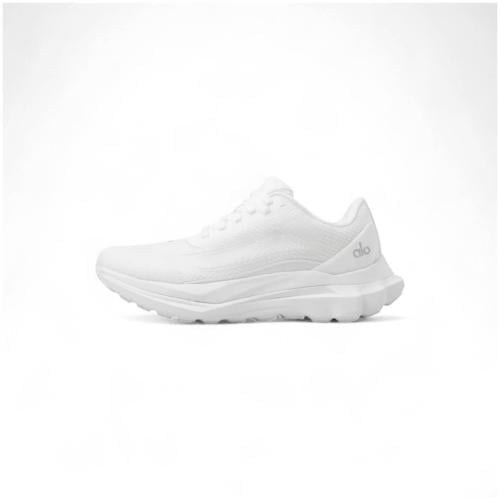 حذاء Alo Runner – تصميم رياضي عصري بلون أبيض