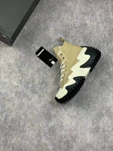 Converse Run Star Motion