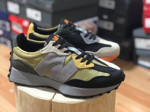 New Balance 327-PB "Golden Poppy"