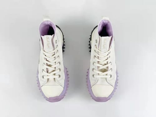 Converse Run Star Motion platform