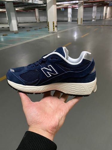New Balance 2002R Navy