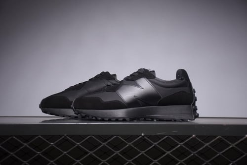 New Balance 327 'Black'