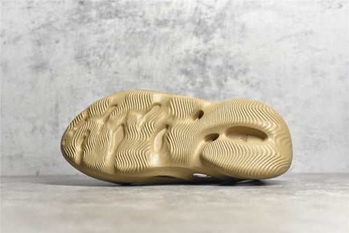 YEEZY FOAM RUNNER "Ochre"