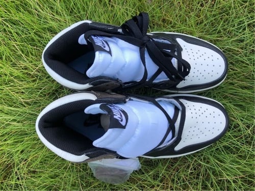 Air Jordan 1 Retro High Dark Mocha