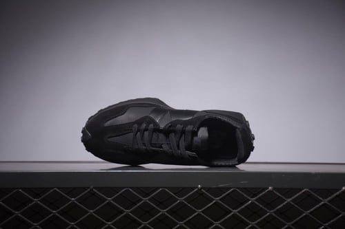 New Balance 327 'Black'