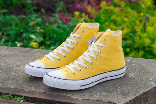 Converse Chuck Taylor All Star yellow