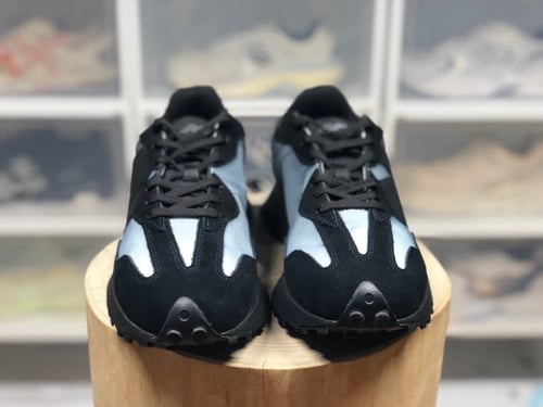 New Balance 327 'Black Summer Fog'