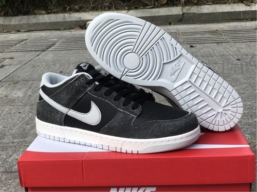 Dunk Low Retro "Animal Pack - Zebra"