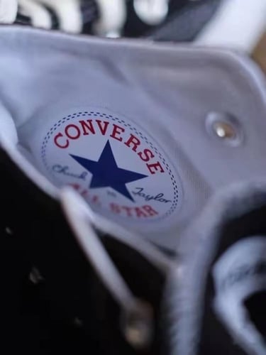 Stüssy x Converse Chuck 70