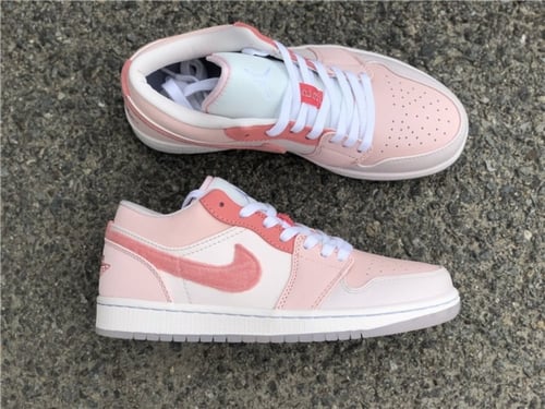 Air Jordan 1 low the mighty swooshers pink