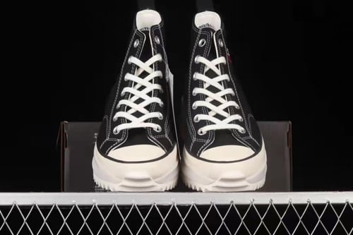 Converse WMNS Run Star Hike Canvas Black/White/Red