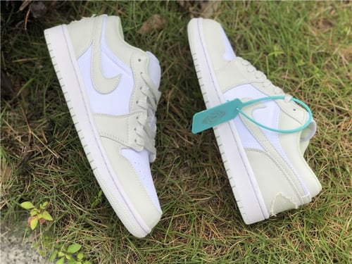 Air Jordan 1 Low Spruce Aura White Green