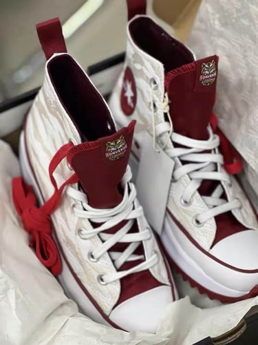 Converse Unisex Run Star Hike Canvas Shoes White/R...