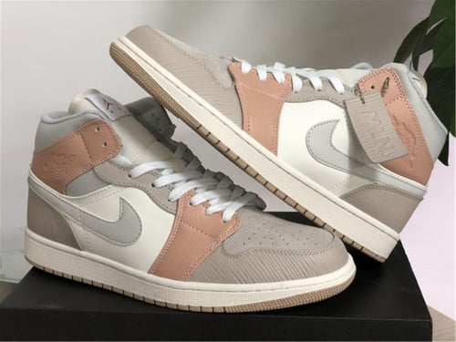 Air Jordan 1 mid milan