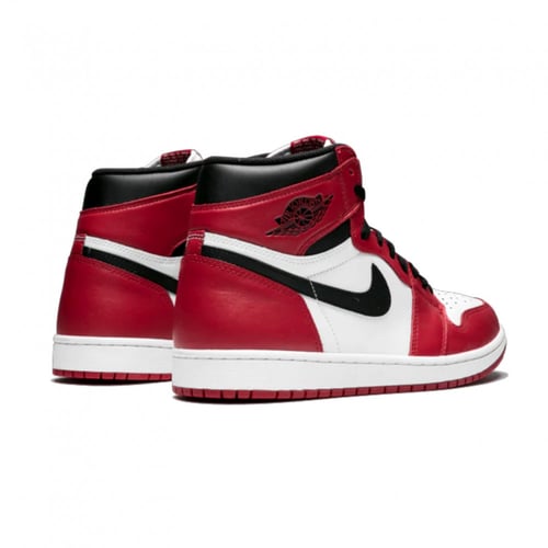 Air Jordan 1 Retro High OG Chicago