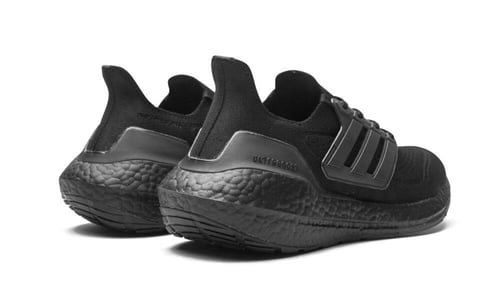 adidas Ultra Boost 2021 Black