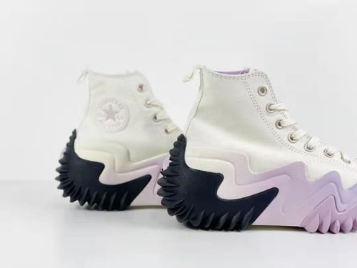 Converse Run Star Motion platform