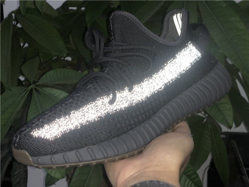 Yeezy Boost 350 V2 'Cinder' (Reflective) | سيندر ع...