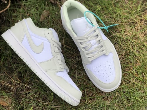 Air Jordan 1 Low Spruce Aura White Green
