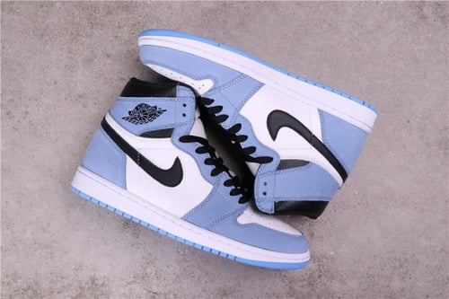 Air Jordan 1 High “University Blue”