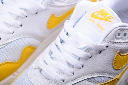 AIR MAX 1 WMNS "Tour Yellow"