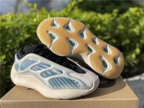 Yeezy Boost 700 V3 'Kyanite' | كيانيت