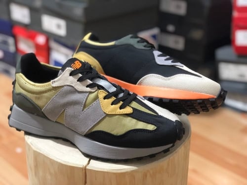 New Balance 327-PB "Golden Poppy"