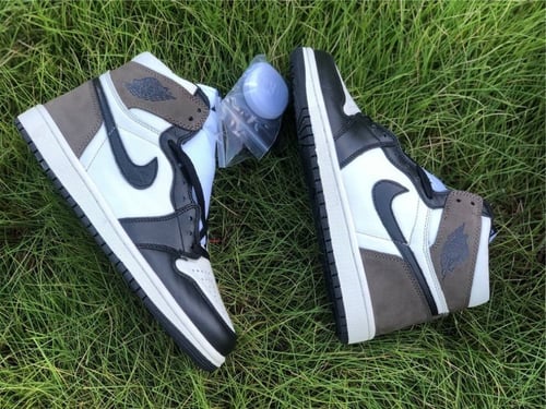 Air Jordan 1 Retro High Dark Mocha