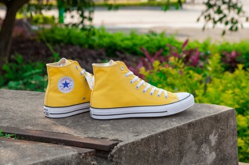 Converse Chuck Taylor All Star yellow