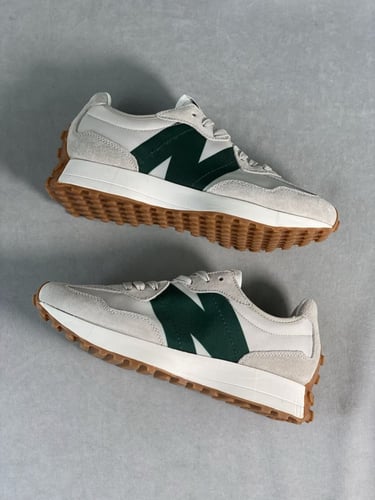 New Balance 327 'Green'