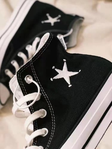 Stüssy x Converse Chuck 70